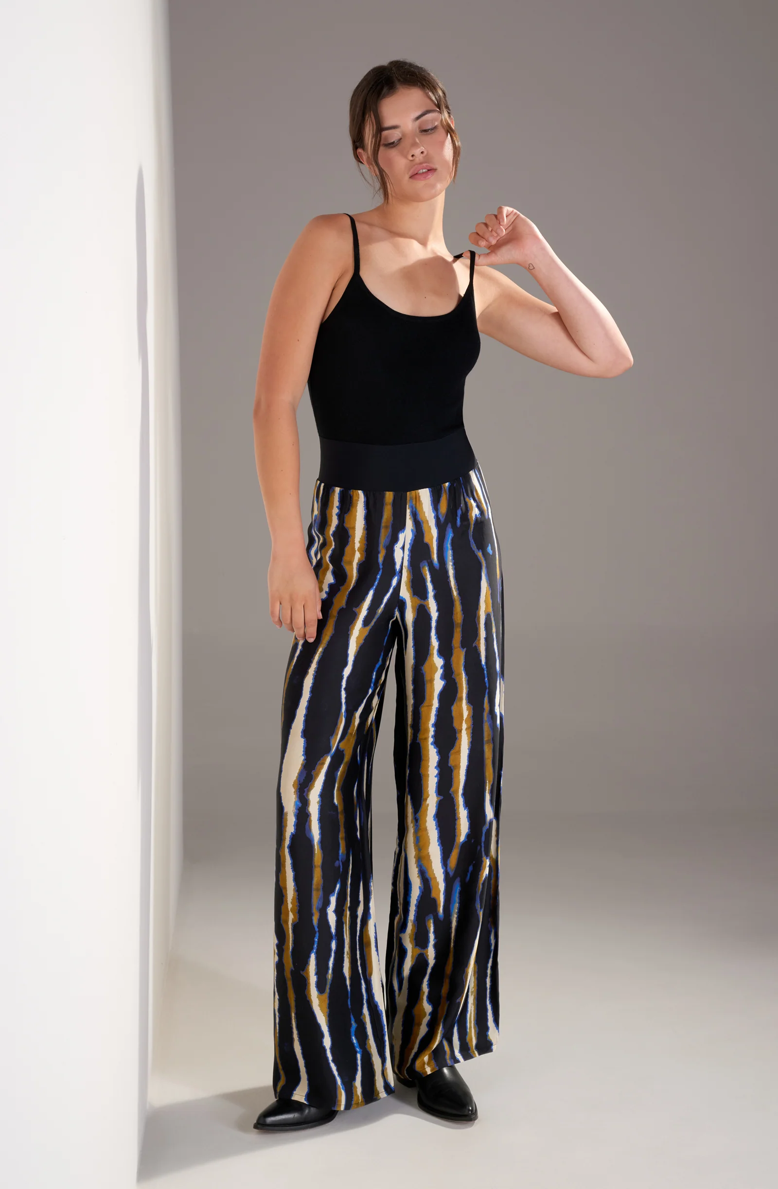 balie - tie and dye - Image 4