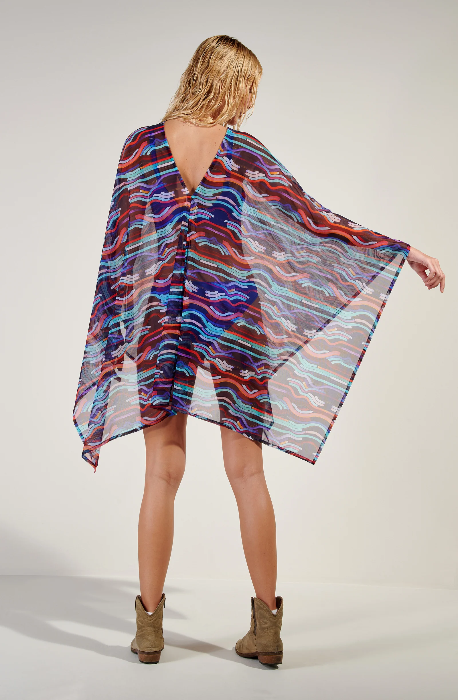 emie - neon - Image 5