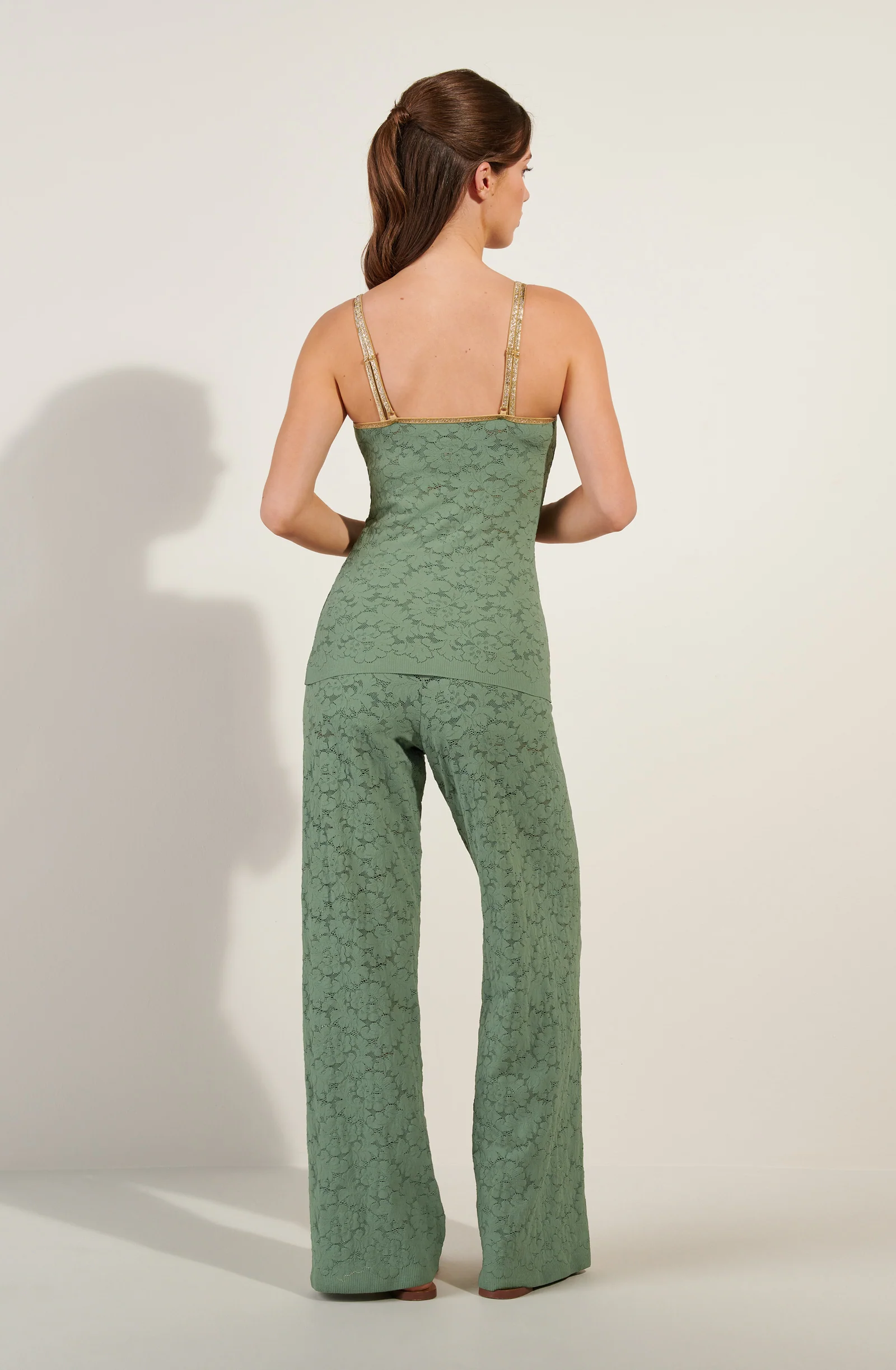 spencer - amande - Image 2